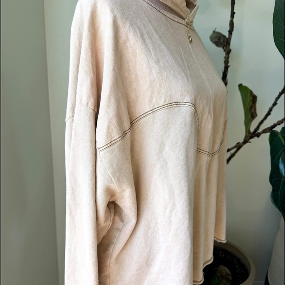 Zara Hoodie Sweater - Picture 4 of 8